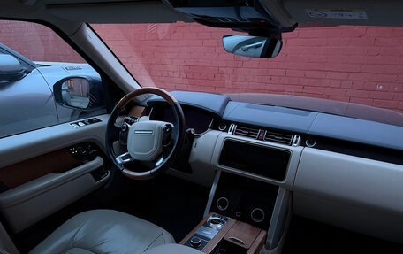 Land Rover Range Rover IV рестайлинг, 2018 год, 10 200 000 рублей, 13 фотография