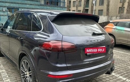 Porsche Cayenne III, 2017 год, 4 190 000 рублей, 2 фотография