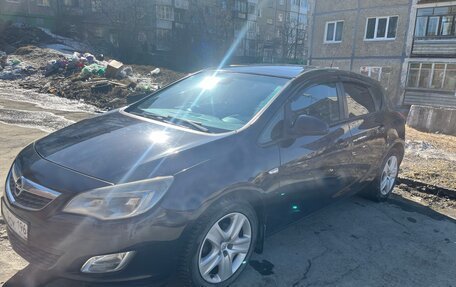 Opel Astra J, 2011 год, 560 000 рублей, 7 фотография