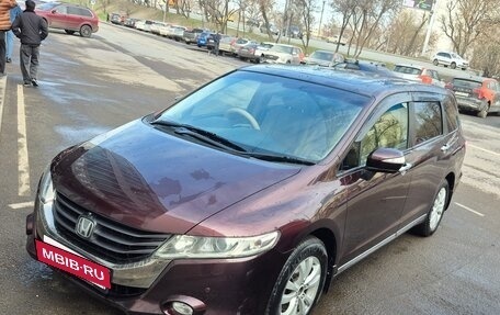 Honda Odyssey IV, 2012 год, 850 000 рублей, 2 фотография