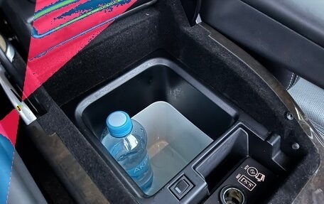 Land Rover Range Rover IV рестайлинг, 2015 год, 6 100 000 рублей, 26 фотография