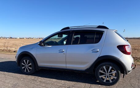 Renault Sandero II рестайлинг, 2018 год, 950 000 рублей, 3 фотография