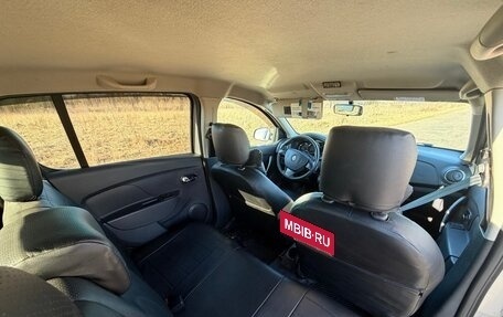 Renault Sandero II рестайлинг, 2018 год, 950 000 рублей, 5 фотография