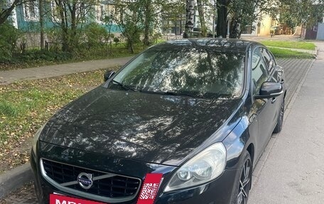 Volvo S60 III, 2011 год, 700 000 рублей, 3 фотография