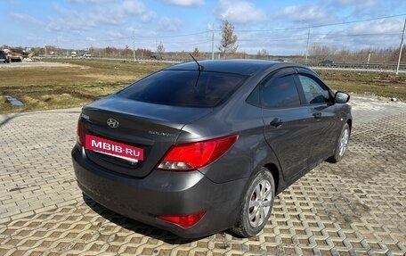 Hyundai Solaris II рестайлинг, 2015 год, 680 000 рублей, 4 фотография
