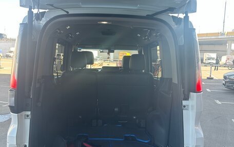 Honda Stepwgn IV, 2020 год, 2 500 000 рублей, 10 фотография