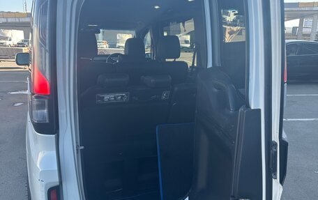 Honda Stepwgn IV, 2020 год, 2 500 000 рублей, 5 фотография