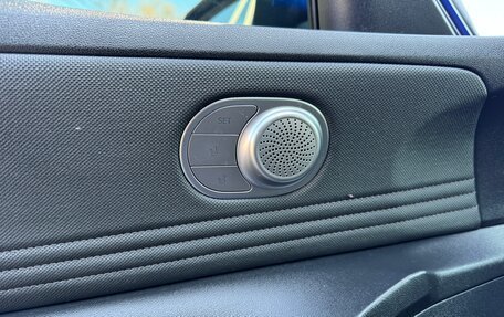 Hyundai Elantra, 2020 год, 2 300 000 рублей, 13 фотография