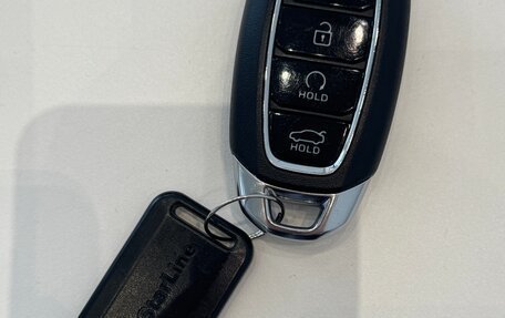 Hyundai Elantra, 2020 год, 2 300 000 рублей, 20 фотография