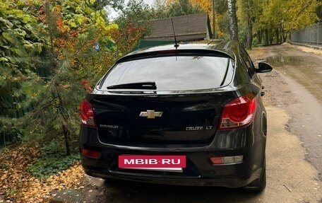 Chevrolet Cruze II, 2012 год, 800 000 рублей, 3 фотография
