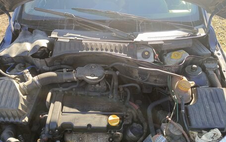 Opel Corsa C рестайлинг, 2004 год, 70 000 рублей, 5 фотография