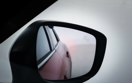 Mazda CX-4, 2023 год, 2 890 000 рублей, 26 фотография