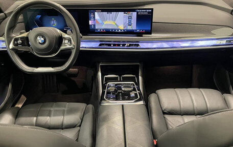 BMW 7 серия, 2024 год, 12 477 283 рублей, 14 фотография