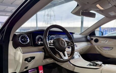 Mercedes-Benz E-Класс, 2018 год, 4 299 000 рублей, 13 фотография