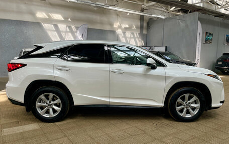 Lexus RX IV рестайлинг, 2019 год, 4 120 000 рублей, 5 фотография