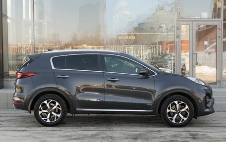KIA Sportage IV рестайлинг, 2019 год, 2 550 000 рублей, 4 фотография