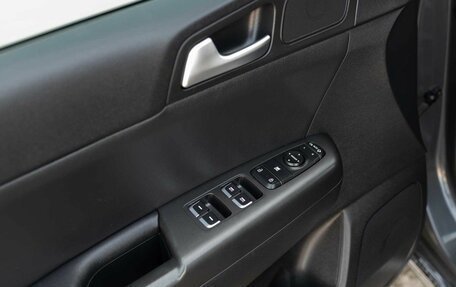 KIA Sportage IV рестайлинг, 2019 год, 2 550 000 рублей, 17 фотография