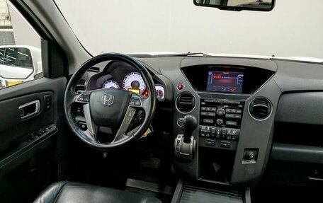 Honda Pilot III рестайлинг, 2012 год, 2 400 000 рублей, 17 фотография