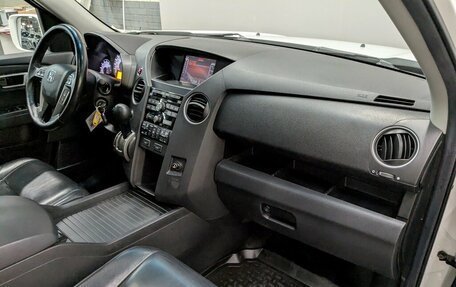 Honda Pilot III рестайлинг, 2012 год, 2 400 000 рублей, 21 фотография