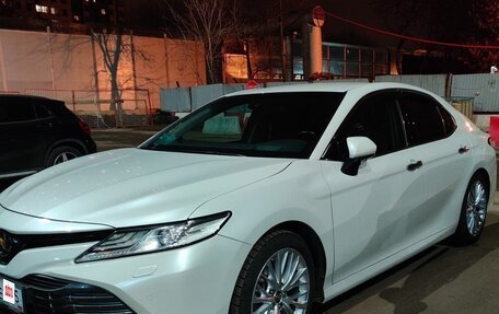 Toyota Camry, 2018 год, 3 050 000 рублей, 13 фотография