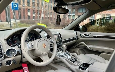 Porsche Cayenne III, 2013 год, 2 299 000 рублей, 19 фотография
