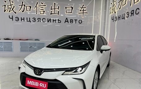 Toyota Corolla, 2022 год, 1 999 000 рублей, 3 фотография