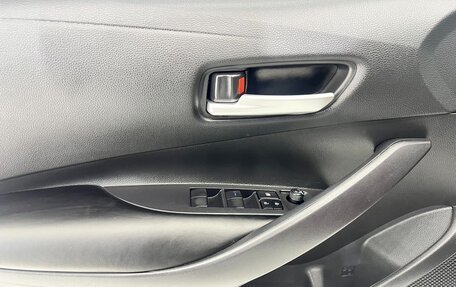 Toyota Corolla, 2022 год, 1 999 000 рублей, 10 фотография