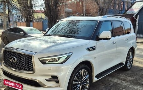 Infiniti QX80 I рестайлинг, 2019 год, 2 000 000 рублей, 2 фотография