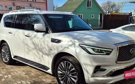 Infiniti QX80 I рестайлинг, 2019 год, 2 000 000 рублей, 3 фотография