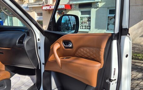 Infiniti QX80 I рестайлинг, 2019 год, 2 000 000 рублей, 17 фотография