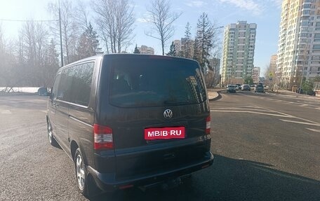 Volkswagen Multivan T5, 2006 год, 1 750 000 рублей, 4 фотография
