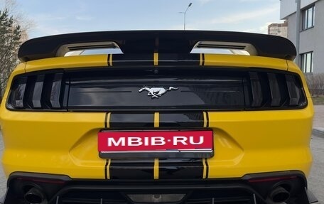 Ford Mustang VI рестайлинг, 2018 год, 4 000 000 рублей, 8 фотография