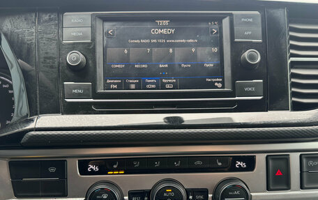 Volkswagen Caravelle T6 рестайлинг, 2020 год, 4 499 000 рублей, 10 фотография