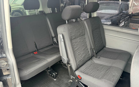 Volkswagen Caravelle T6 рестайлинг, 2020 год, 4 499 000 рублей, 13 фотография