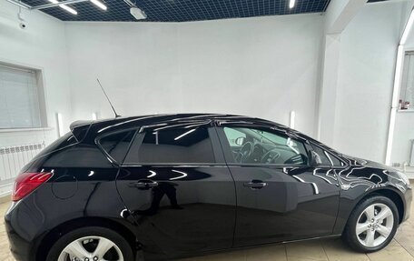 Opel Astra J, 2010 год, 697 000 рублей, 5 фотография