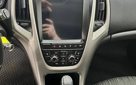 Opel Astra J, 2010 год, 697 000 рублей, 15 фотография