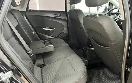 Opel Astra J, 2010 год, 697 000 рублей, 24 фотография