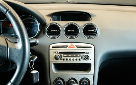 Peugeot 408 I рестайлинг, 2014 год, 679 000 рублей, 7 фотография