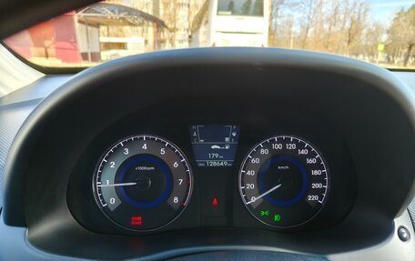 Hyundai Solaris II рестайлинг, 2012 год, 750 000 рублей, 15 фотография