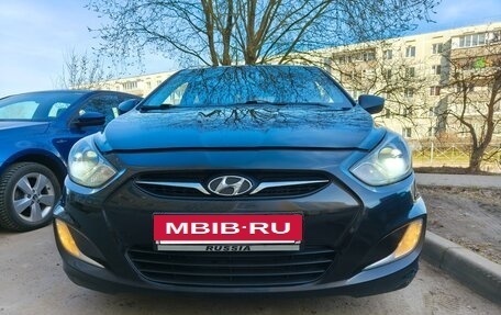 Hyundai Solaris II рестайлинг, 2012 год, 750 000 рублей, 17 фотография