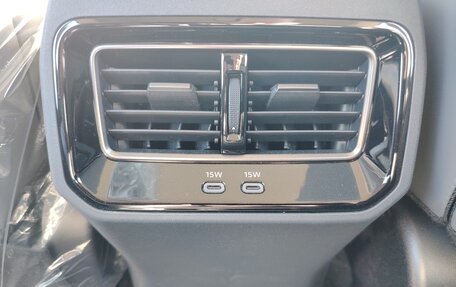 Toyota RAV4, 2026 год, 4 300 000 рублей, 26 фотография