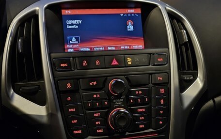 Opel Astra J, 2013 год, 1 500 000 рублей, 11 фотография