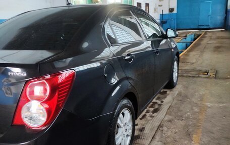 Chevrolet Aveo III, 2014 год, 675 000 рублей, 4 фотография