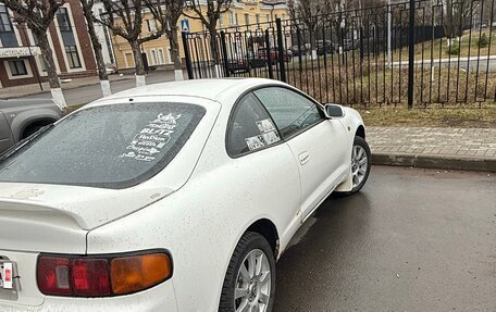 Toyota Celica VII рестайлинг, 1994 год, 300 000 рублей, 2 фотография