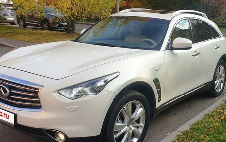Infiniti FX II, 2012 год, 1 600 000 рублей, 6 фотография
