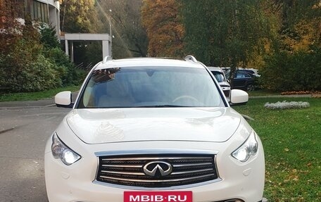 Infiniti FX II, 2012 год, 1 600 000 рублей, 5 фотография