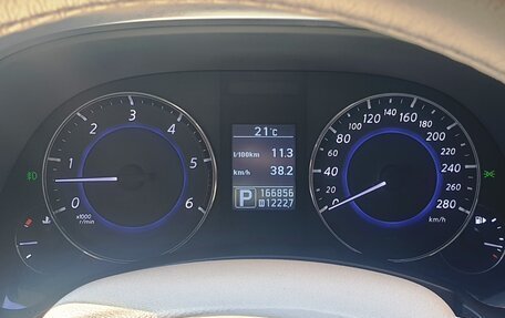 Infiniti FX II, 2012 год, 1 600 000 рублей, 31 фотография