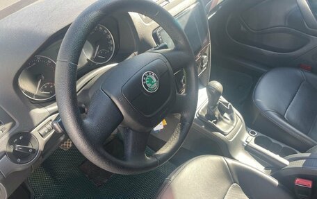 Skoda Octavia, 2011 год, 688 000 рублей, 10 фотография