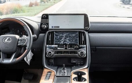 Lexus LX, 2025 год, 25 690 000 рублей, 10 фотография