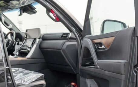 Lexus LX, 2025 год, 25 690 000 рублей, 14 фотография